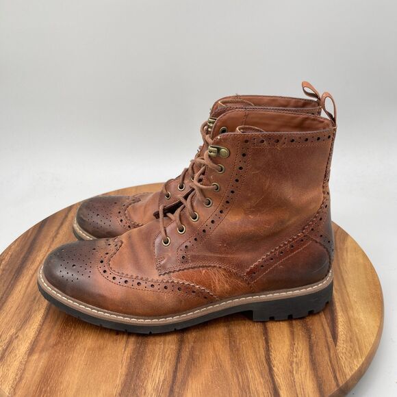 Clarks Boots Mens 9.5 Brown Leather Brogue  Casual Comfort Going Out Wingtip